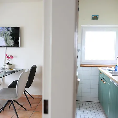 3-zimmer In In Ruhiger Lage *